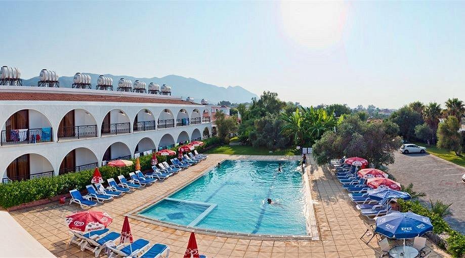 Bare Hill Holiday Village Elea المظهر الخارجي الصورة