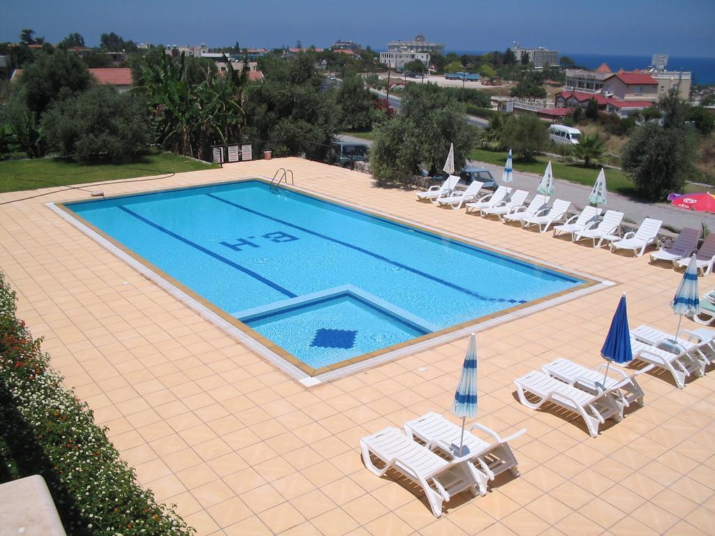 Bare Hill Holiday Village Elea المظهر الخارجي الصورة